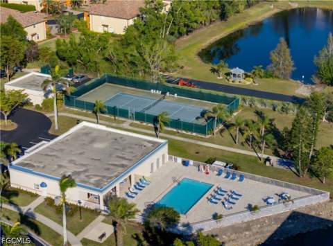 8171 S Woods Cir 8, Fort Myers FL - photo 20 of 30