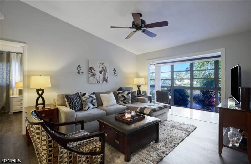 2 bedroom Condominium at 8171 S Woods Cir 8, Summerlin Woods, Fort Myers — photo 3