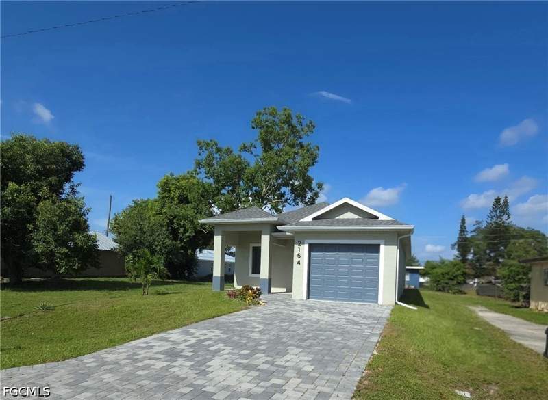 3 bedroom SingleFamilyResidence at 2164 Barker Blvd, Fort Myers, Fort Myers — photo 3