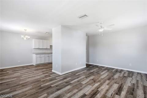 899 Ridgeway Dr, North Fort Myers FL - photo 12 of 25