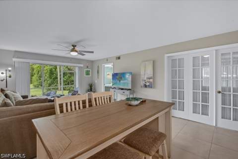 145 Robin Hood Cir 104, Naples FL - photo 18 of 34