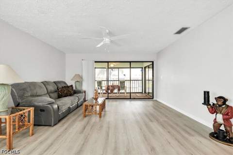 3631 SE 10th Ave 201, Cape Coral FL - photo 10 of 40