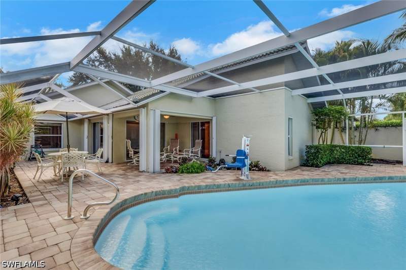 2 bedroom SingleFamilyResidence at 11011 Linnet Ln, Longshore Lake, Naples — photo 5