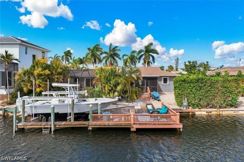 3 bedroom SingleFamilyResidence at 785 Willow Ct, Marco Island, Marco Island — photo 3