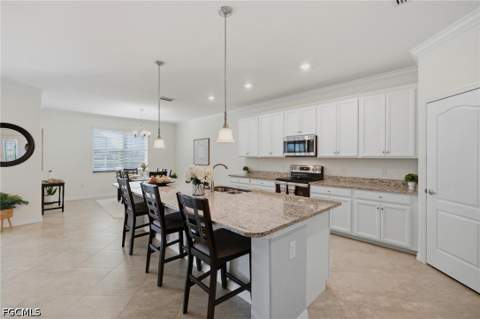 10760 Essex Square Blvd, Fort Myers FL - photo 10 of 45