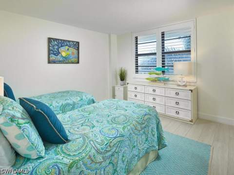 440 Seaview Ct 601, Marco Island FL - photo 17 of 28