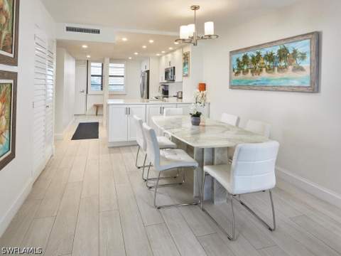 440 Seaview Ct 601, Marco Island FL - photo 8 of 28