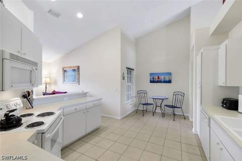 20151 Seagrove St 207, Estero FL - photo 15 of 48
