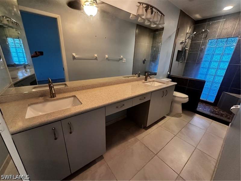 2 bedroom Attached at 902 McGregor Park Cir, McGregor Park Condo, Fort Myers — photo 4