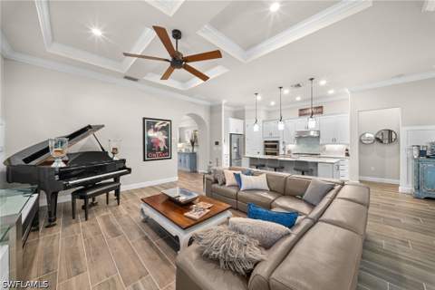 8912 Horned Lark Dr, Naples FL - photo 10 of 43