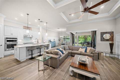 8912 Horned Lark Dr, Naples FL - photo 6 of 43