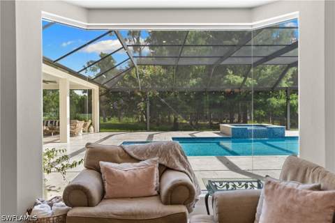 6521 Livingston Woods Ln, Naples FL - photo 14 of 49