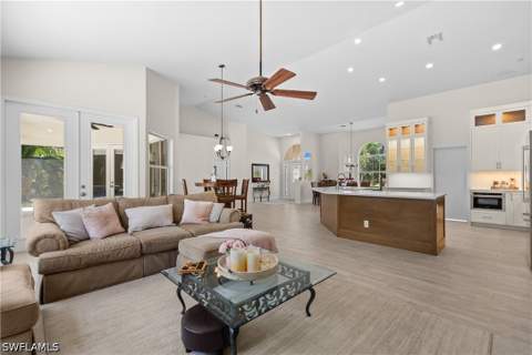 6521 Livingston Woods Ln, Naples FL - photo 16 of 49