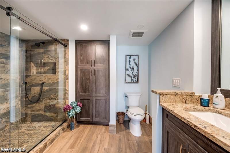 2 bedroom Condominium at 100 N Collier Blvd 203, Crescent Beach, Marco Island — photo 5
