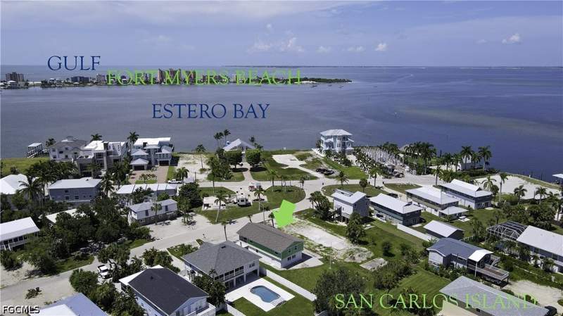 2 bedroom SingleFamilyResidence at 915 North St, San Carlos On The Gulf, Fort Myers Beach — photo 2