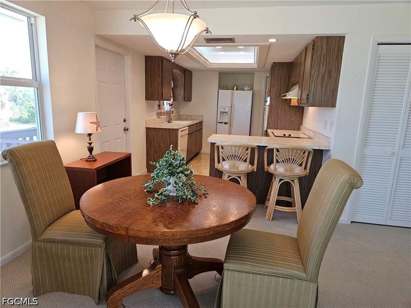 2 bedroom SingleFamilyResidence at 915 North St, San Carlos On The Gulf, Fort Myers Beach — photo 5