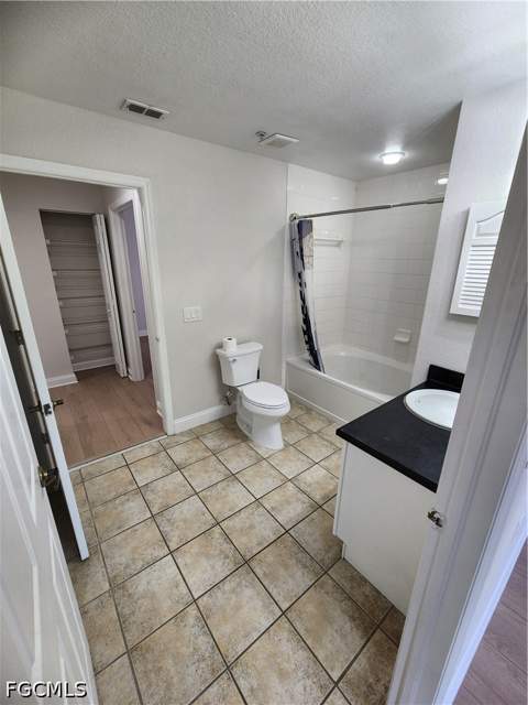 7935 Preserve Cir 434, Naples FL - photo 20 of 34
