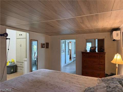 123 Flame Ln, North Fort Myers FL - photo 12 of 24