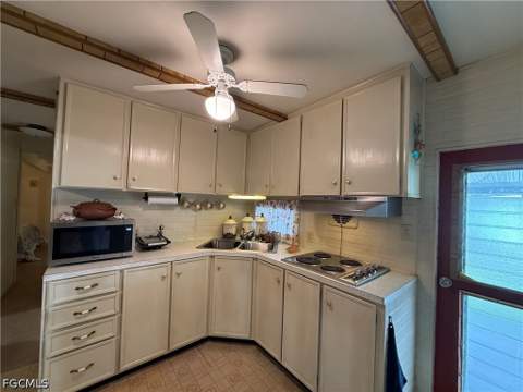 123 Flame Ln, North Fort Myers FL - photo 17 of 24