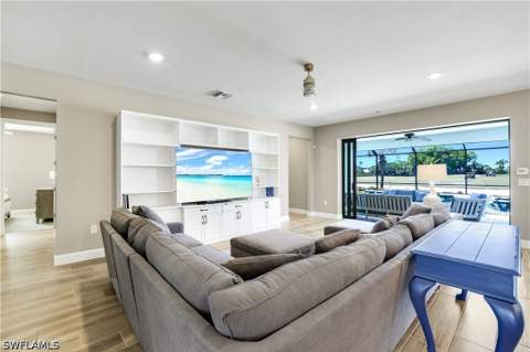9373 Surfbird Ct, Naples FL - photo 13 of 50