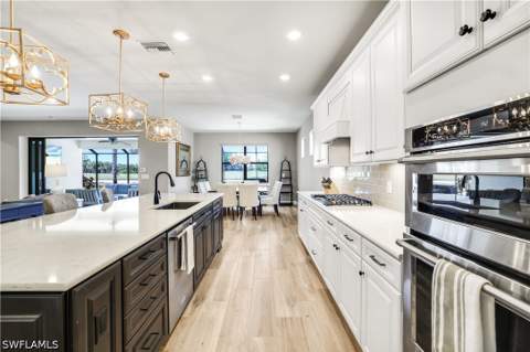 9373 Surfbird Ct, Naples FL - photo 6 of 50