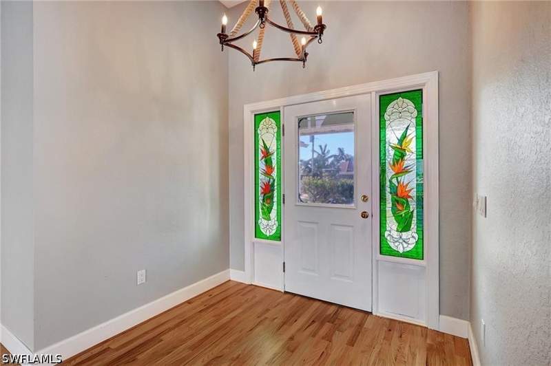 3 bedroom SingleFamilyResidence at 86 Dolphin Cir, Isles Of Capri, Naples — photo 4