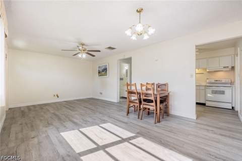 13 Pinewood Blvd, Lehigh Acres FL - photo 17 of 44