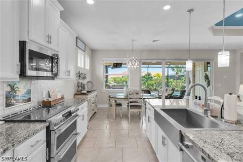 18709 Lake Hammock Dr, Naples FL - photo 10 of 43