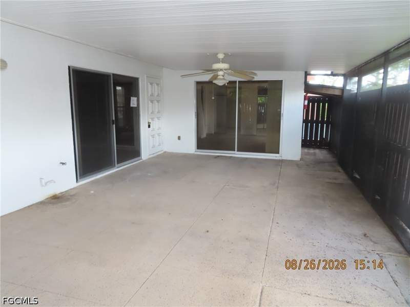 2 bedroom Townhouse at 5640 Foxlake Dr, Foxmoor Lakes, North Fort Myers — photo 3
