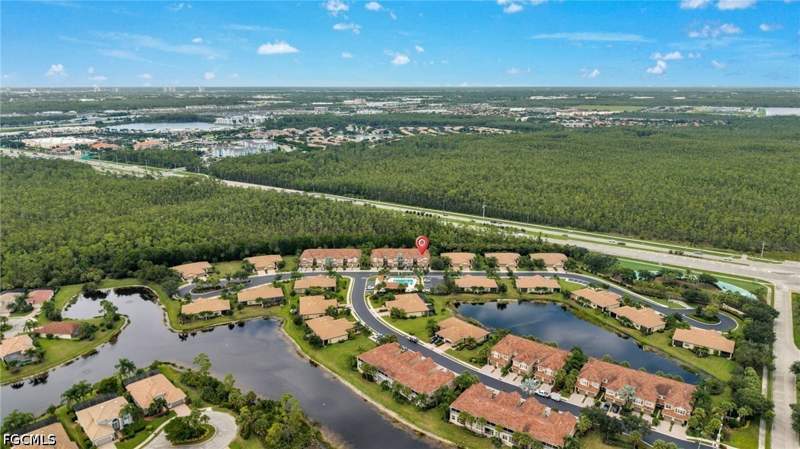 2 bedroom Condominium at 9048 Triangle Palm Ln 1101, Whispering Palms, Fort Myers — photo 3