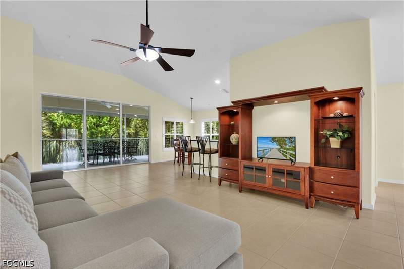 2 bedroom Condominium at 9048 Triangle Palm Ln 1101, Whispering Palms, Fort Myers — photo 4