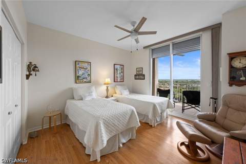 1001 Arbor Lake Dr 904, Naples FL - photo 11 of 38