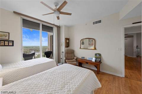 1001 Arbor Lake Dr 904, Naples FL - photo 12 of 38