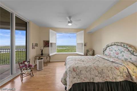1001 Arbor Lake Dr 904, Naples FL - photo 17 of 38