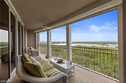 1001 Arbor Lake Dr 904, Naples FL - photo 20 of 38