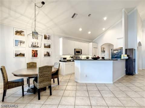 8359 Laurel Lakes Blvd, Naples FL - photo 7 of 49