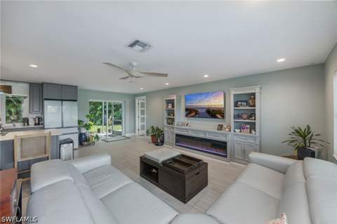 4557 Eagle Key Cir, Naples FL - photo 10 of 24