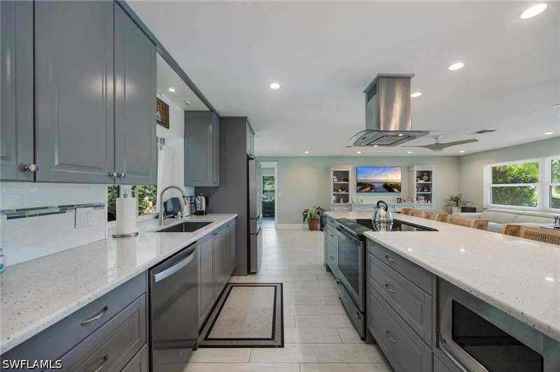 3 bedroom SingleFamilyResidence at 4557 Eagle Key Cir, Lakewood, Naples — photo 5