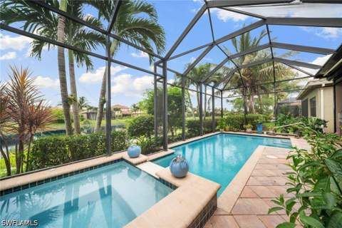 13617 Mandarin Cir, Naples FL - photo 8 of 48