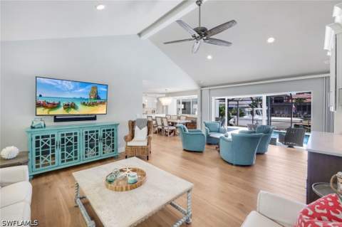 641 Hernando Dr, Marco Island FL - photo 9 of 50