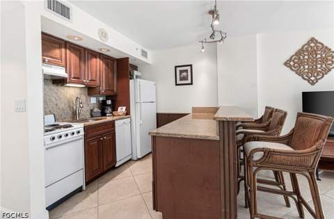 8771 Estero Blvd 907, Bonita Springs FL - photo 6 of 48
