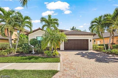 9324 River Otter Dr, Fort Myers FL - photo 9 of 41