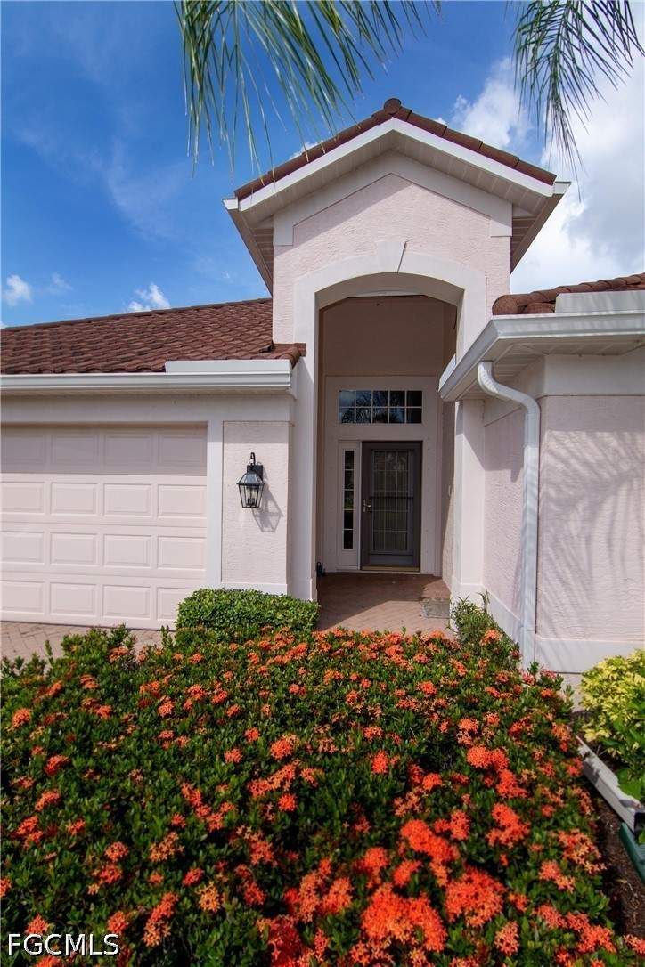 2 bedroom SingleFamilyResidence at 9124 Shadow Glen Way, Shadow Glen, Fort Myers — photo 2