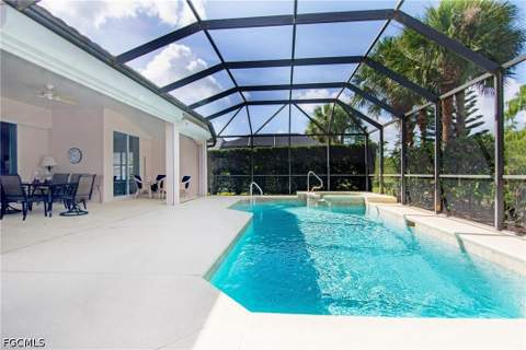 9124 Shadow Glen Way, Fort Myers FL - photo 7 of 50
