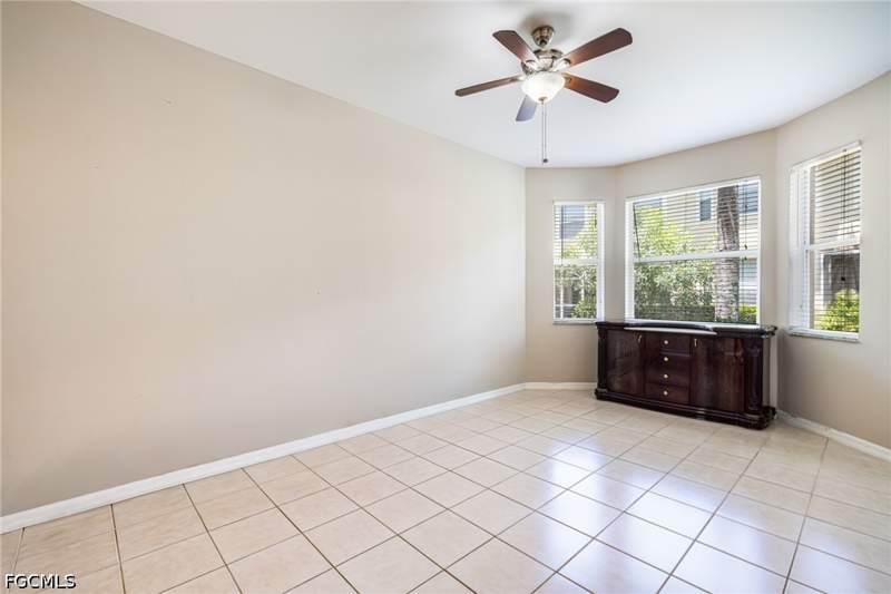 3 bedroom Townhouse at 9812 Foxhall Way 5, Heatherstone, Estero — photo 4