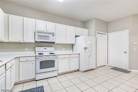 9812 Foxhall Way 5, Estero FL - photo 8 of 37