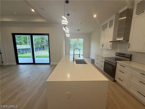 2594 50th Ave NE, Naples FL - photo 7 of 45