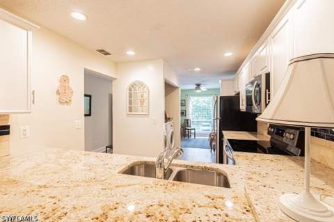 1310 Yesica Ann Cir H203, Naples FL - photo 8 of 38