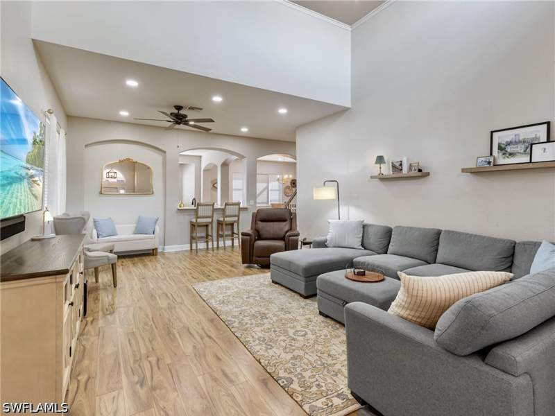 3 bedroom SingleFamilyResidence at 13741 Collina Ct, Bella Terra, Estero — photo 2