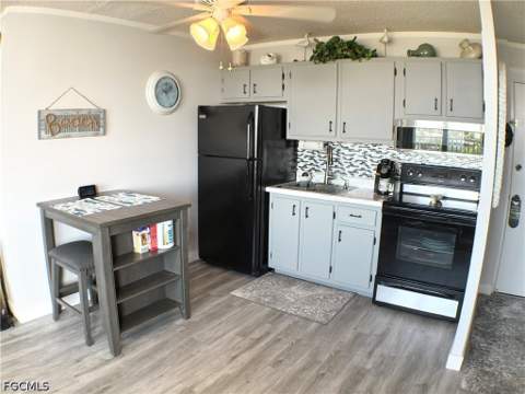 7330 Estero Blvd 508, Fort Myers Beach FL - photo 10 of 37